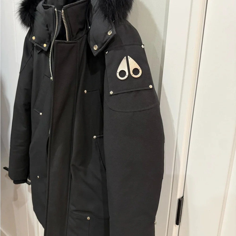 (MINT CONDITION) Moose Knuckles Original Stirling Parka with Fox Fur - Picture 3 of 9